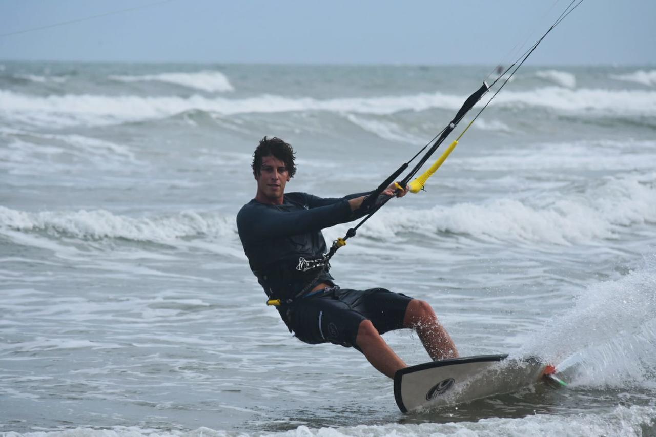 Source Kiteboarding/Lodge Phan Thiết Esterno foto